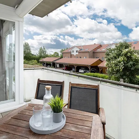 Apartment Luv & Lee Schonberg in Holstein