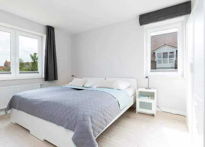 Luv & Lee Schönberg in Holstein